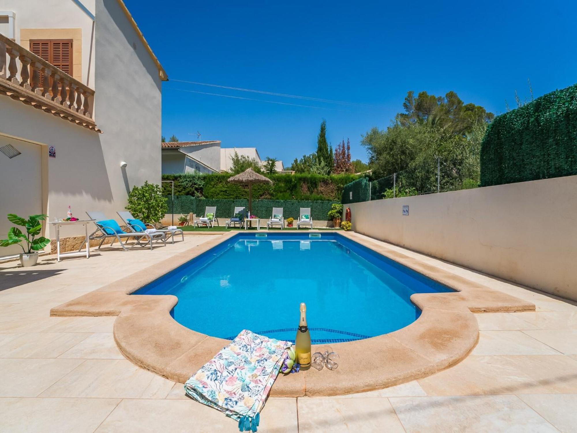 In With Pool Alcúdia